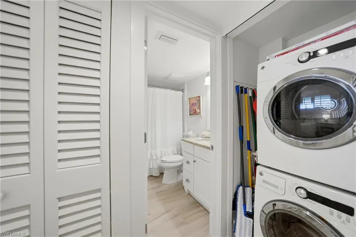 In-Unit Laundry