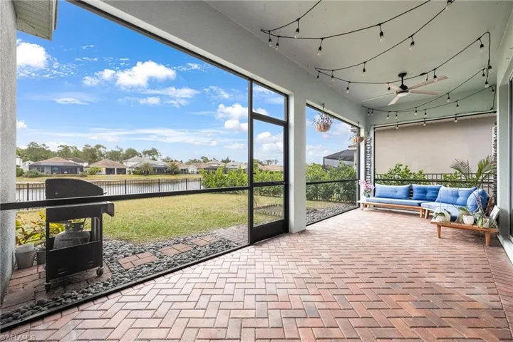 3323  Pilot  CIR, Naples, FL 34120
