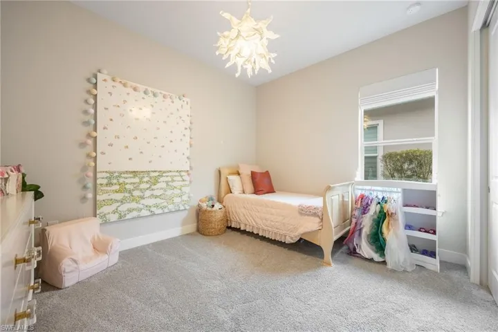 3323  Pilot  CIR, Naples, FL 34120