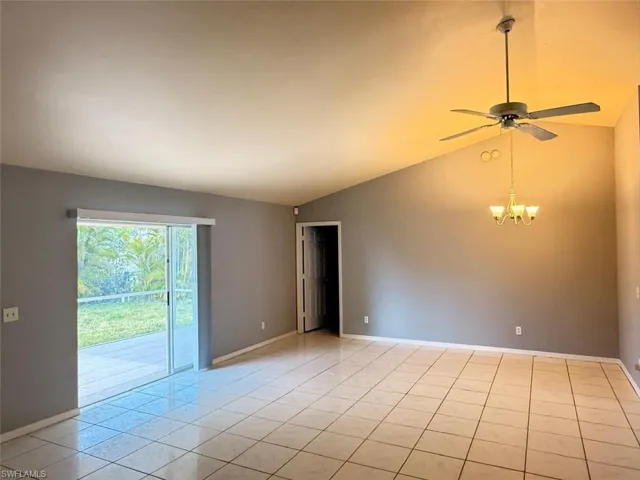 1409 Sw 10th St, Cape Coral, Florida 33991