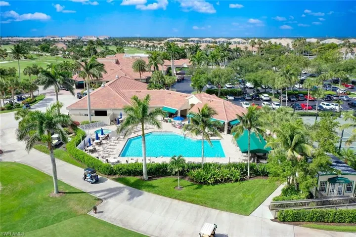 Resort style pool at the clubhouse
