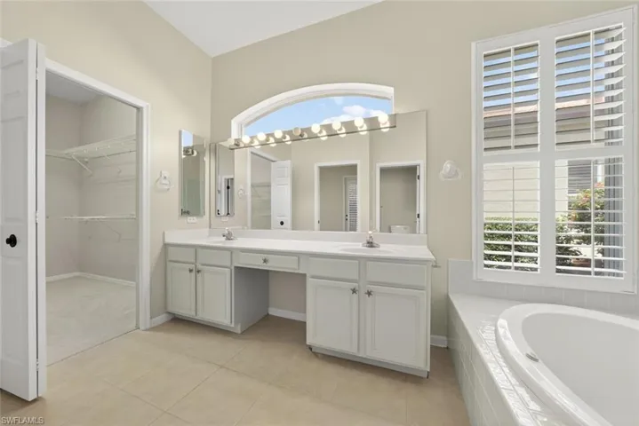16404  Willowcrest  WAY, Fort Myers, FL 33908