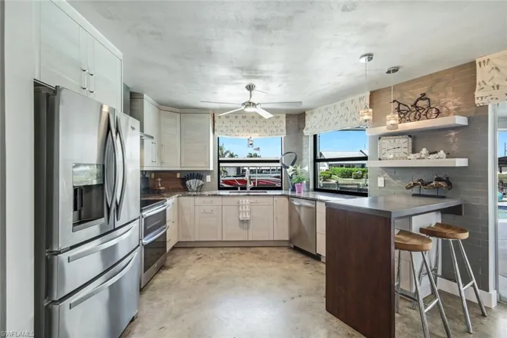 409 Tower Dr, Cape Coral, Florida 33904