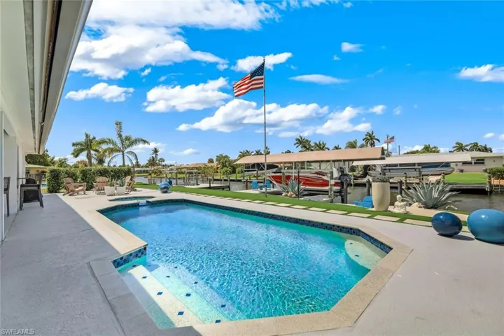409 Tower Dr, Cape Coral, Florida 33904