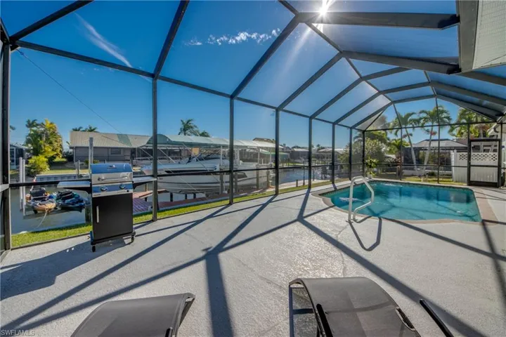 5219 Sw 11th Pl, Cape Coral, Florida 33914