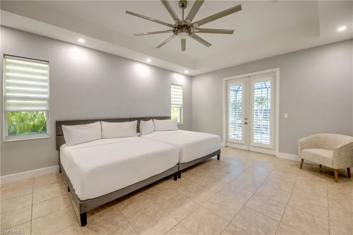 5219 Sw 11th Pl, Cape Coral, Florida 33914