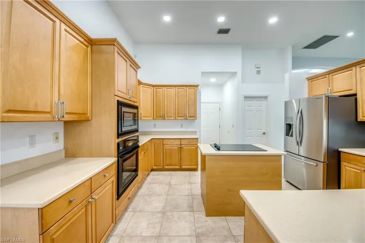 5219 Sw 11th Pl, Cape Coral, Florida 33914