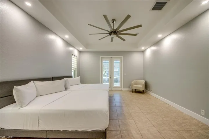 5219 Sw 11th Pl, Cape Coral, Florida 33914