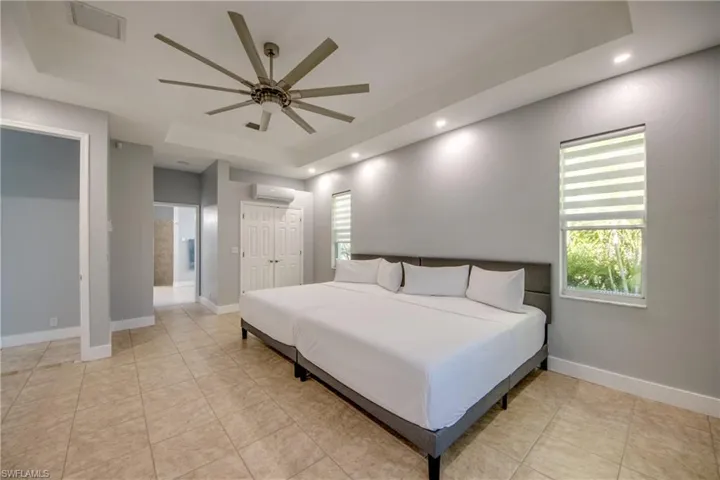 5219 Sw 11th Pl, Cape Coral, Florida 33914