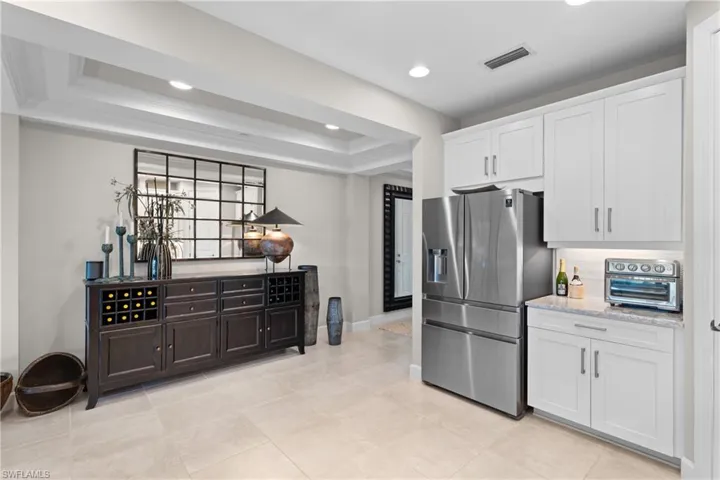9646  Montelanico  LOOP, Naples, FL 34119