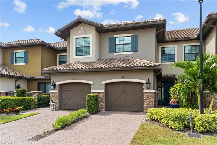 9646  Montelanico  LOOP, Naples, FL 34119