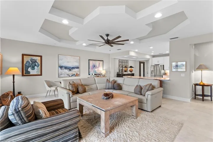 9646  Montelanico  LOOP, Naples, FL 34119