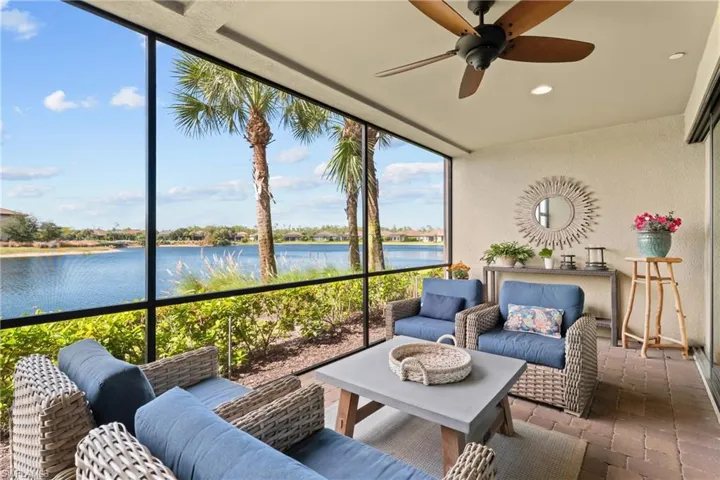 9646  Montelanico  LOOP, Naples, FL 34119