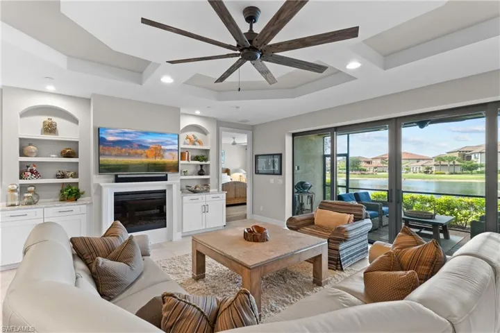 9646  Montelanico  LOOP, Naples, FL 34119