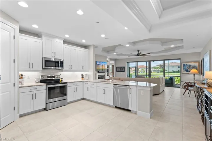9646  Montelanico  LOOP, Naples, FL 34119