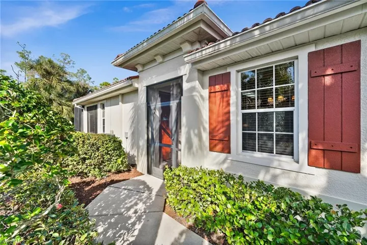 9201  Aviano  DR, Fort Myers, FL 33913