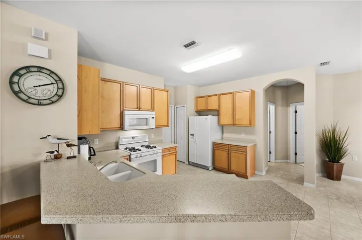 9201  Aviano  DR, Fort Myers, FL 33913