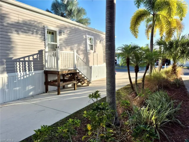 View of property exterior