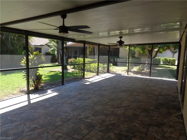 6429 Royal Woods Dr, Fort Myers, Florida 33908