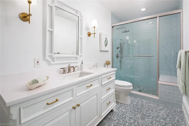 2595  Half Moon  WALK, Naples, FL 34102
