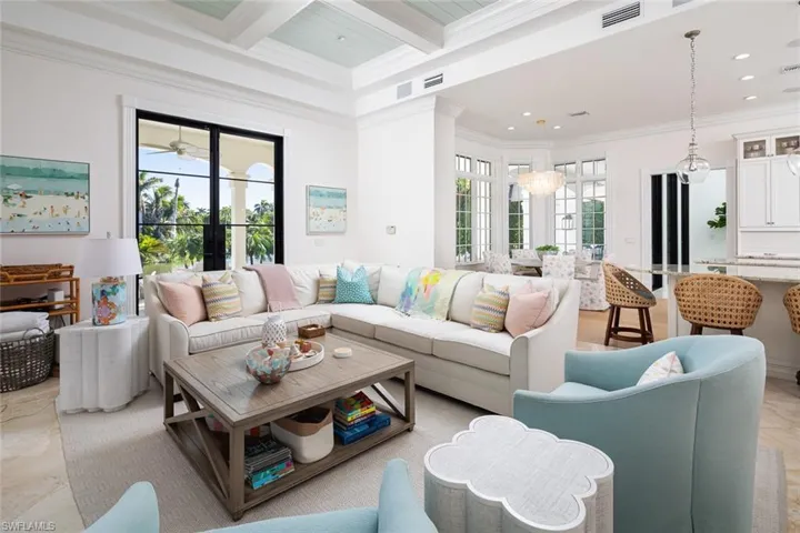 2595  Half Moon  WALK, Naples, FL 34102