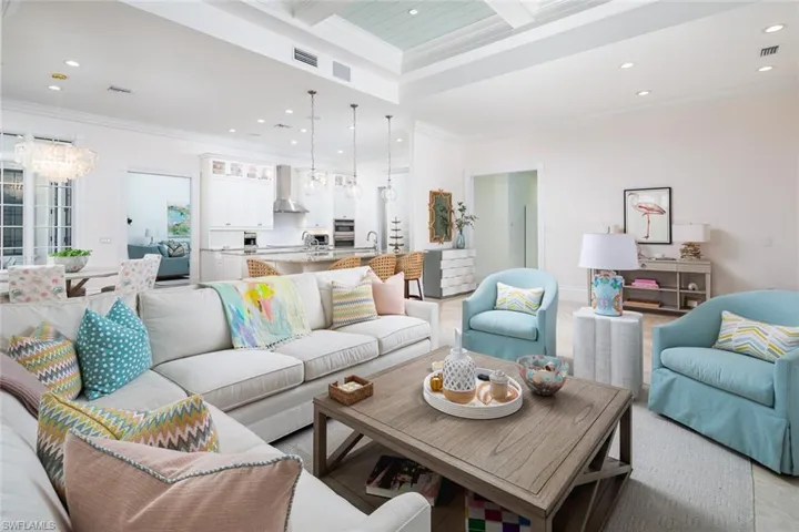 2595  Half Moon  WALK, Naples, FL 34102