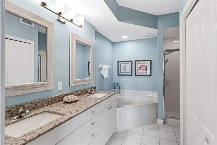Primary Bath w/ Dual-Sink Granite-Topped Vanity