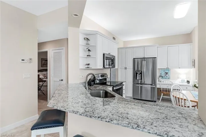 Granite Counters & Stainless Appliances
