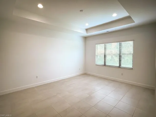 20914 Thistle Leaf Ln, Estero, Florida 33928