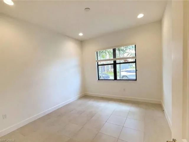 20914 Thistle Leaf Ln, Estero, Florida 33928