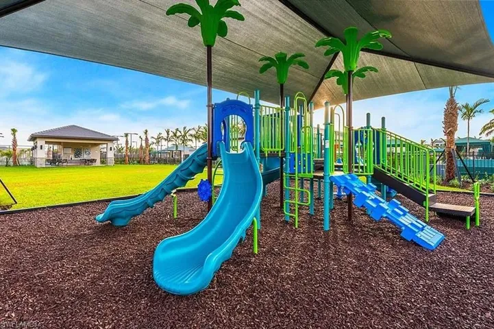 20914 Thistle Leaf Ln, Estero, Florida 33928