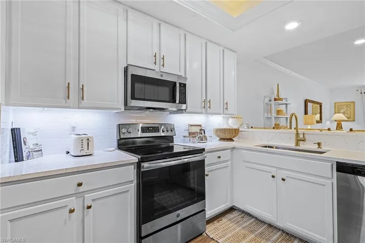 Modern kitchen with quartz counters