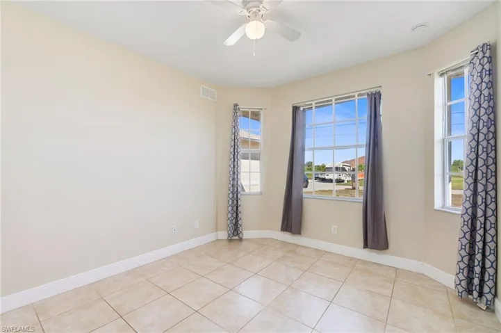 162 Peerless St, Lehigh Acres Fl 33974