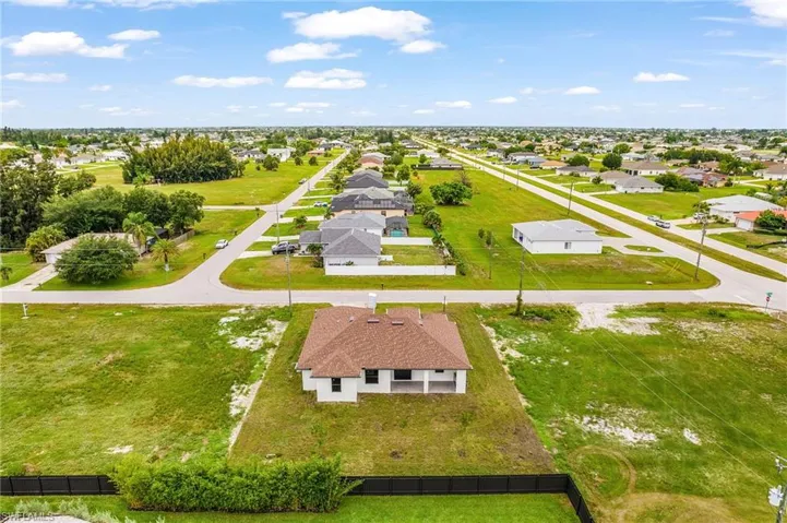 7 Sw 19th Pl, Cape Coral, Florida 33991