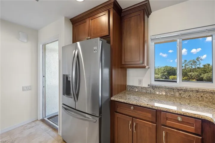 7402  Lake Breeze  DR, Fort Myers, FL 33907