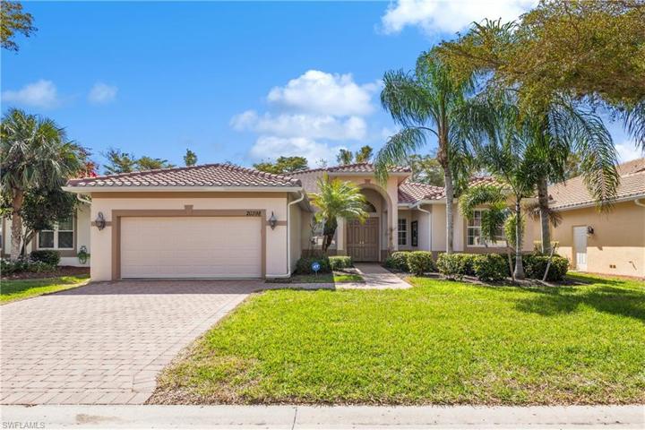 20398  Foxworth  CIR, Estero, FL 33928