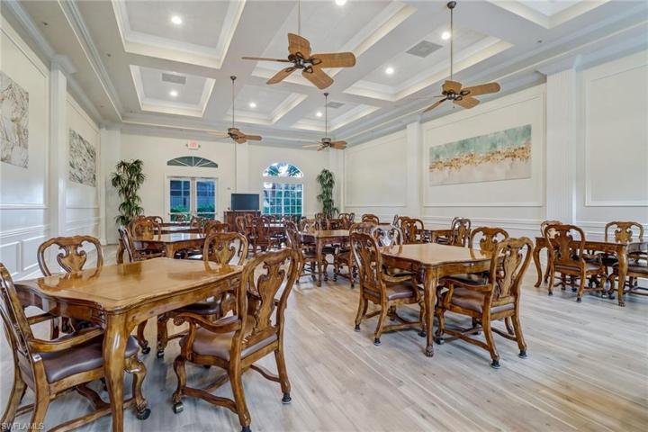 20398  Foxworth  CIR, Estero, FL 33928