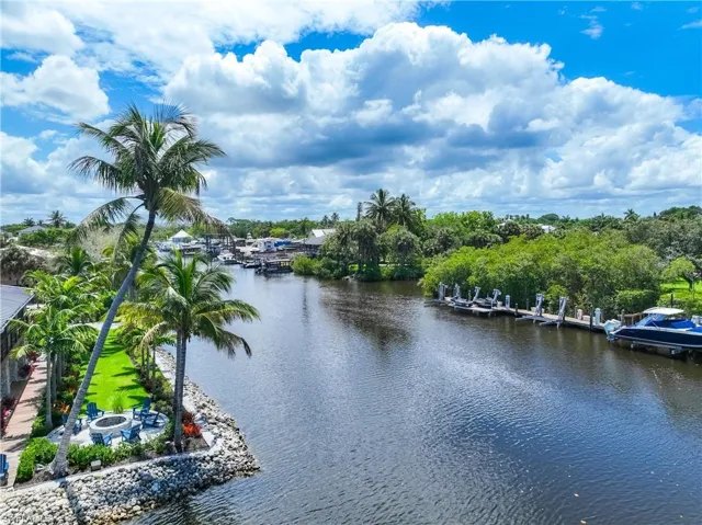 2958 Poplar St, Naples, Florida 34112