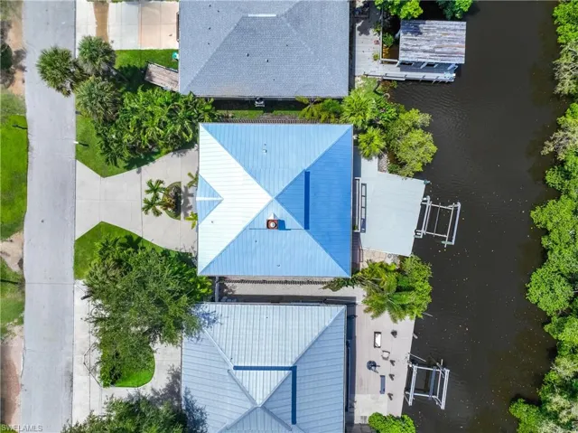 2958 Poplar St, Naples, Florida 34112