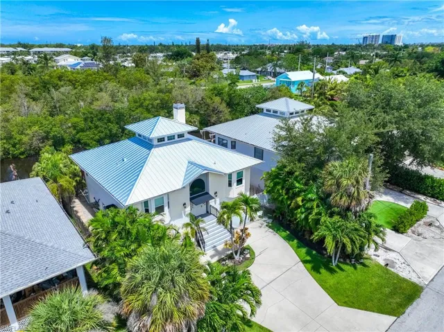 2958 Poplar St, Naples, Florida 34112