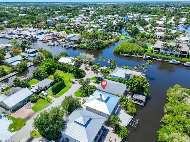 2958 Poplar St, Naples, Florida 34112