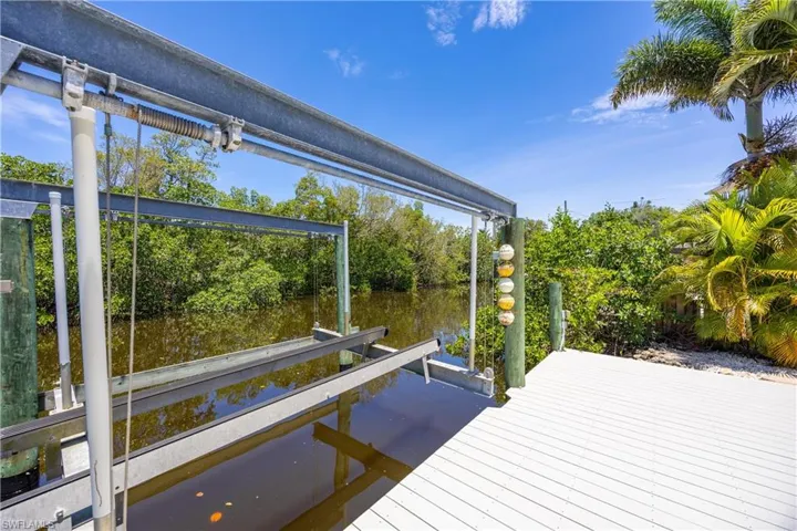 2958 Poplar St, Naples, Florida 34112