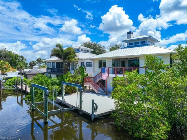 Your waterfront paradise awaits