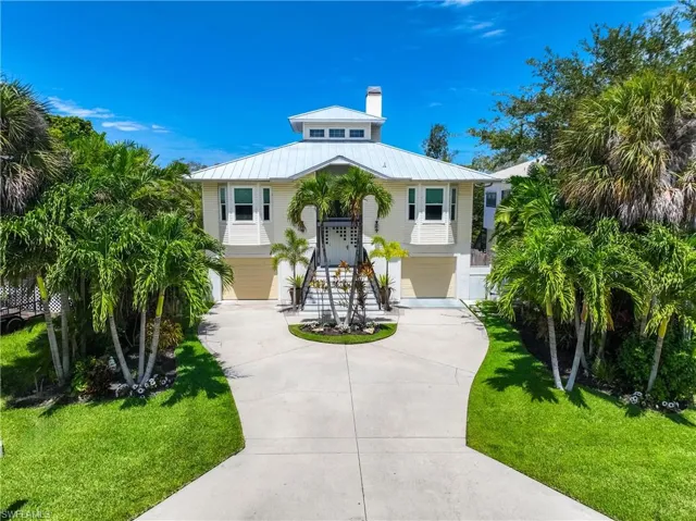 2958 Poplar St, Naples, Florida 34112