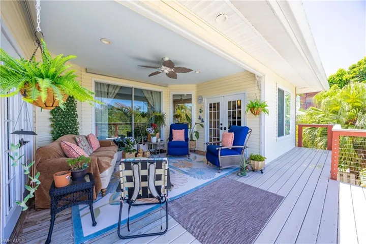 2958 Poplar St, Naples, Florida 34112