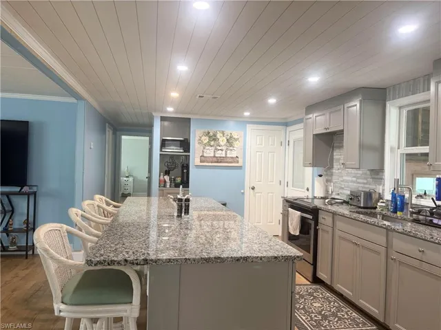 2781 Indianwood Dr, North Fort Myers, Florida 33917