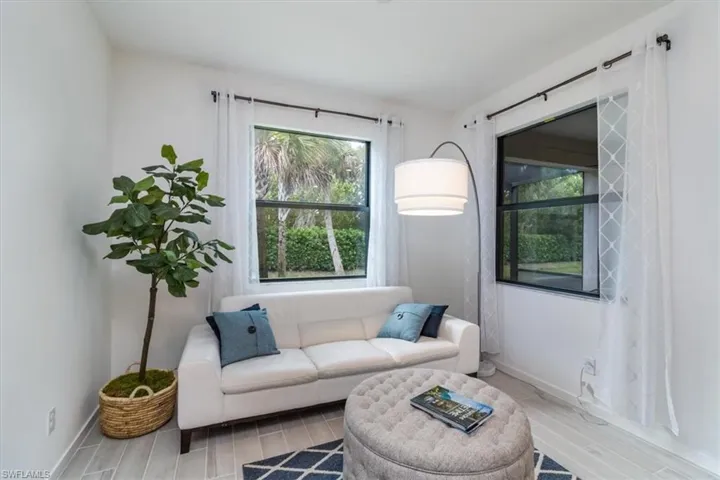 13021 Pembroke Dr, Naples, Florida 34105
