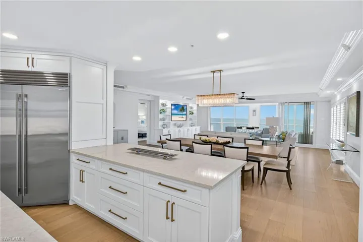 2549 W Gulf Dr # 206, Sanibel, Florida 33957
