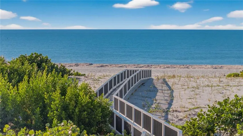 2549 W Gulf Dr # 206, Sanibel, Florida 33957