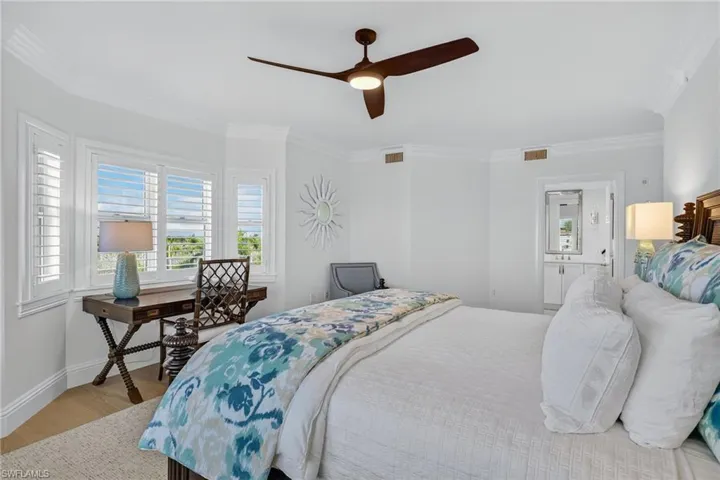 2549 W Gulf Dr # 206, Sanibel, Florida 33957